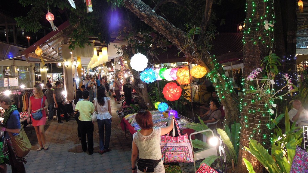 mercado nocturno tailandia pasear con niños