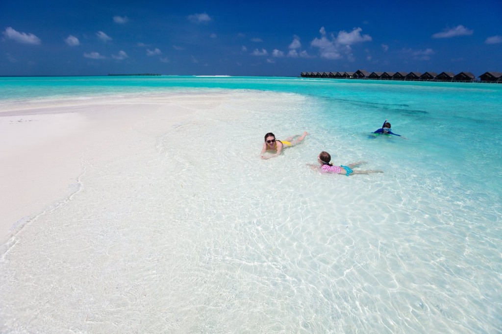 buceo niños maldivas