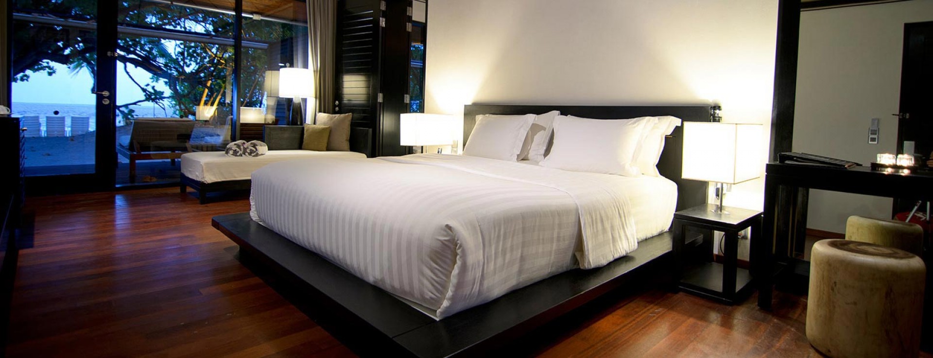 Beach-Villa_02_6ljK3.jpg