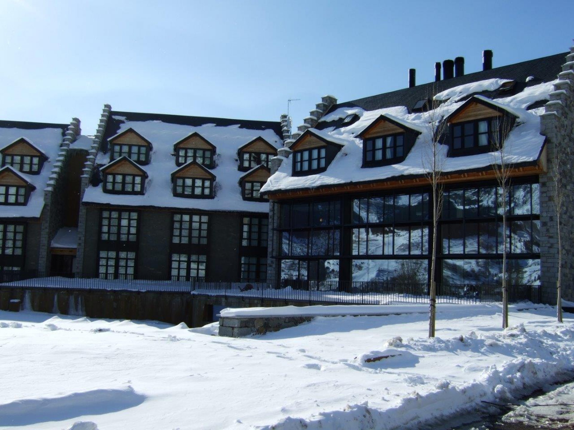 Hotel_SPA_HG_Cerler_esteriores_invierno_(4)_0tDQM.jpg
