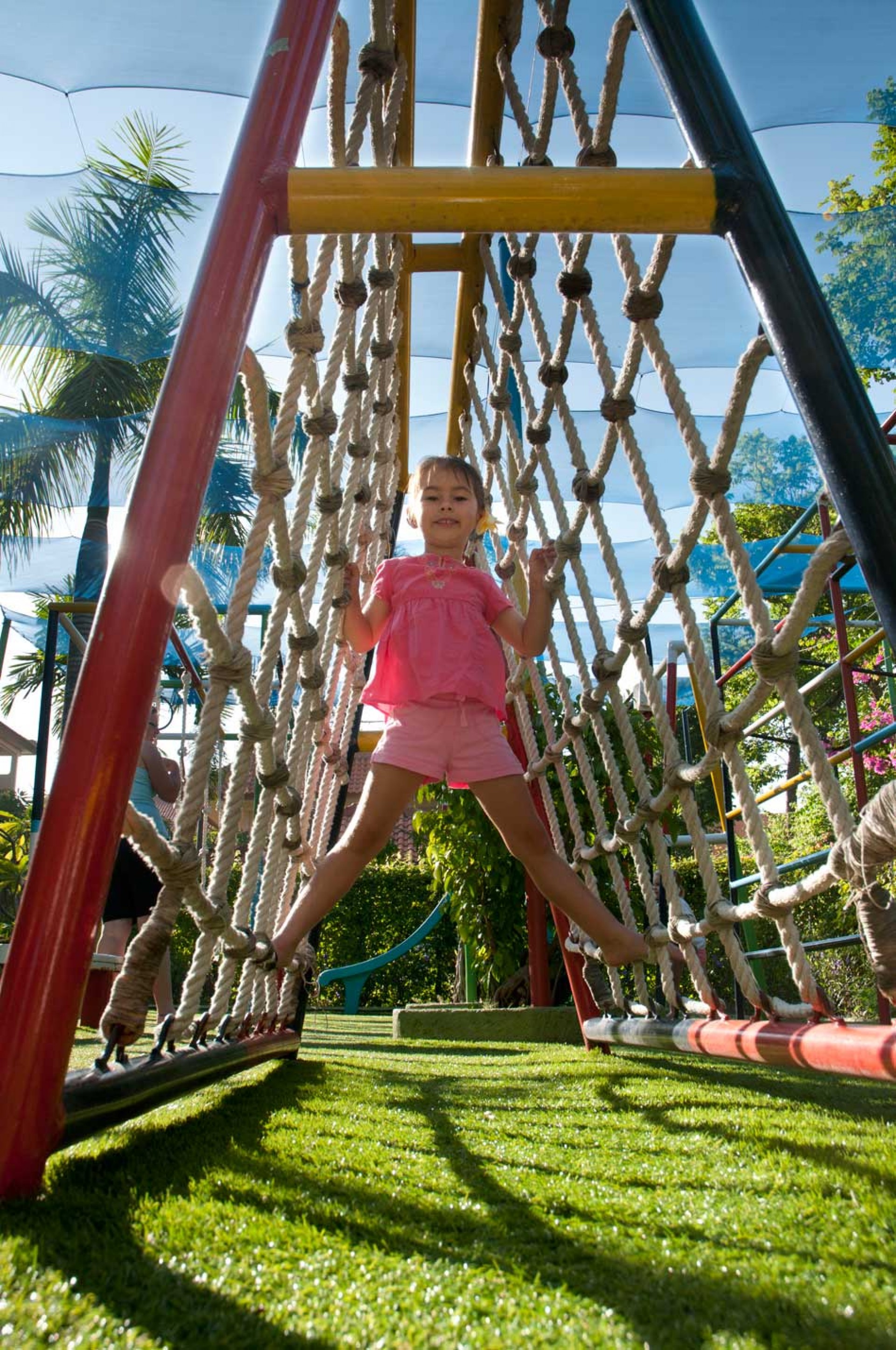 Kids-Playground-B-1.4-MB_wZ0LA.jpg
