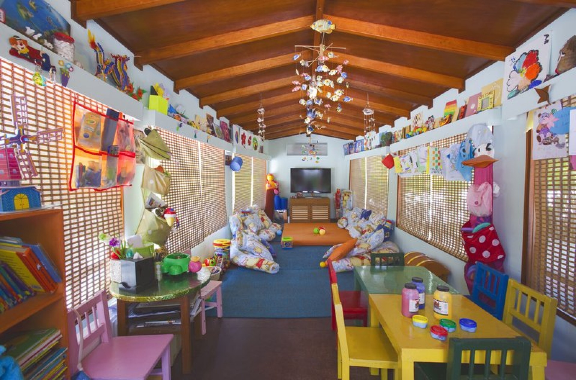 Kids_Club_Dhoni_P_ZOSVs.jpg