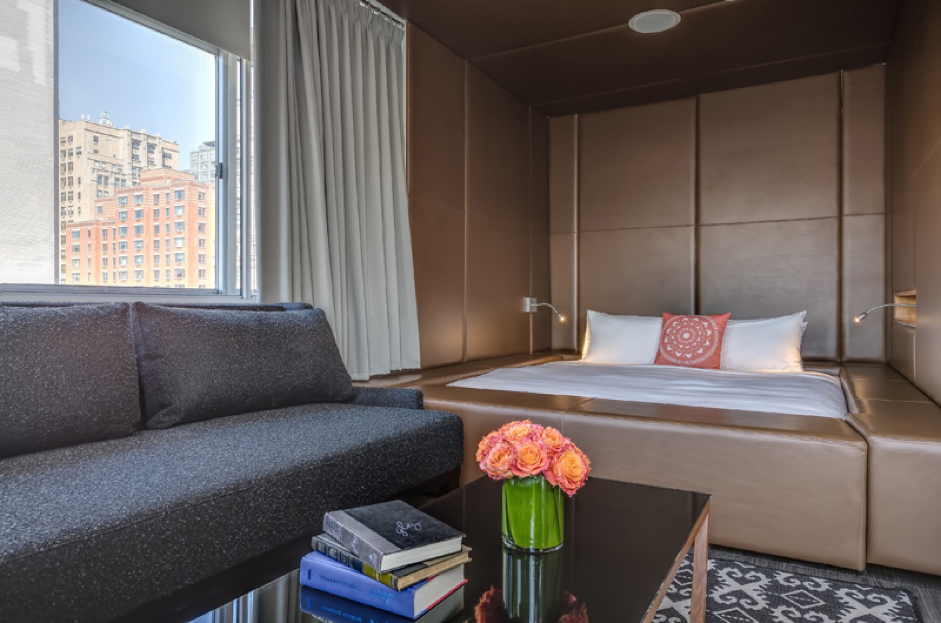 Nu_Hotel_Day_3nd-2442blend-Edit-800x530_ZVVvj.jpg
