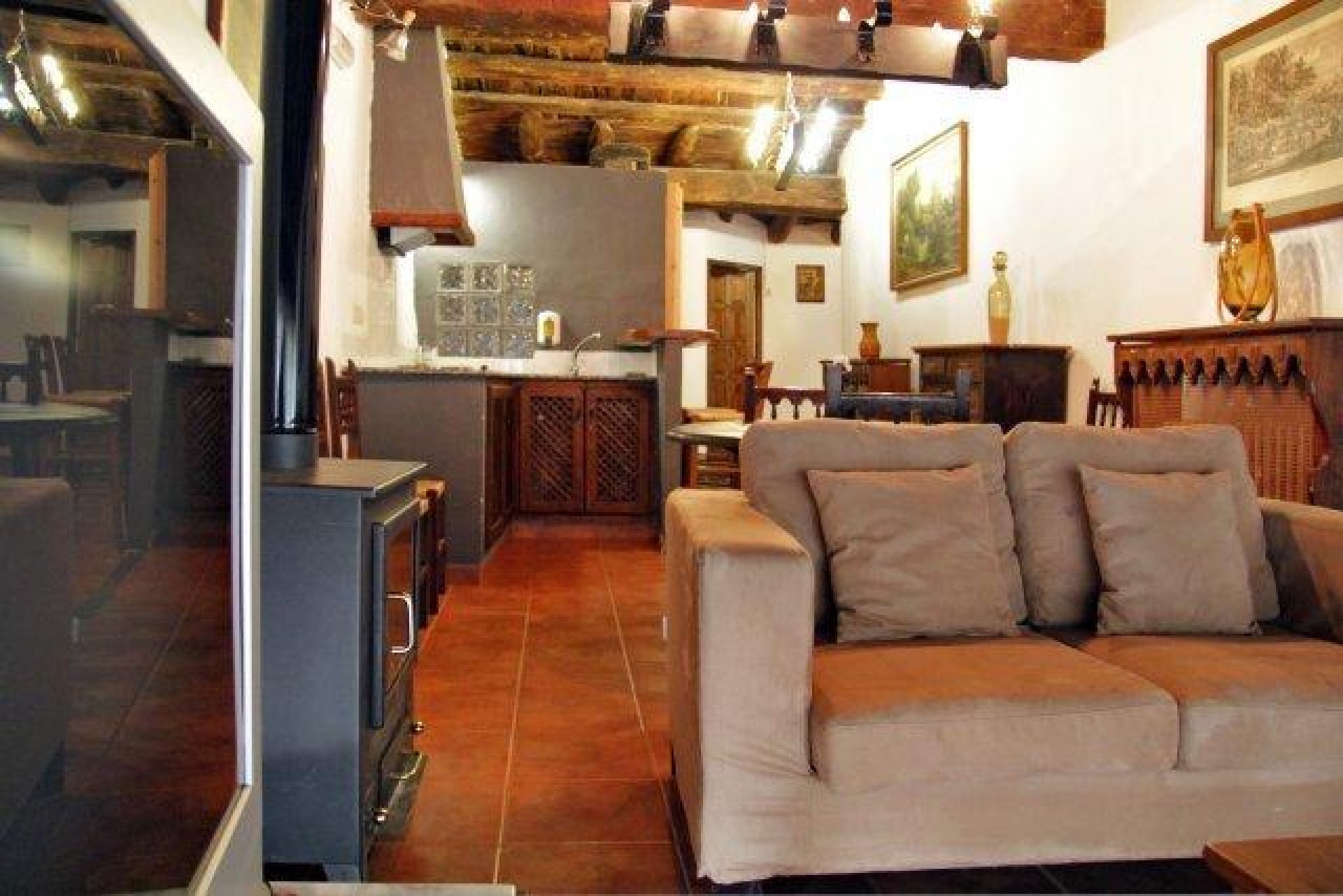 cocina-salon-turismo-rural-con-niños_CCORr.jpg