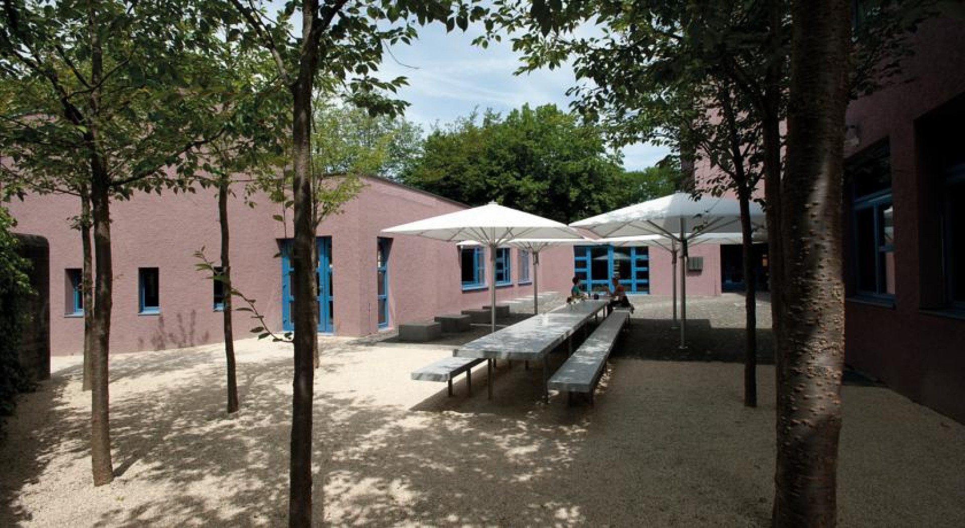 hostel-zurich_VjbcI.jpg