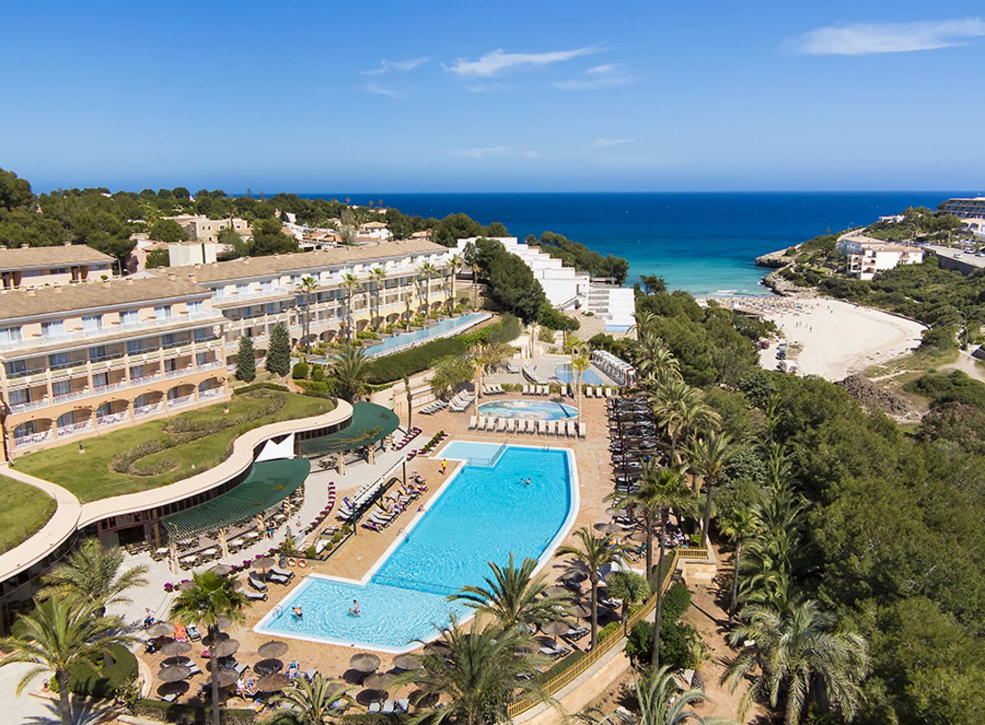 se18-0629-insotel-cala-mandia-resort-spa_(1)_tAJXl.jpg