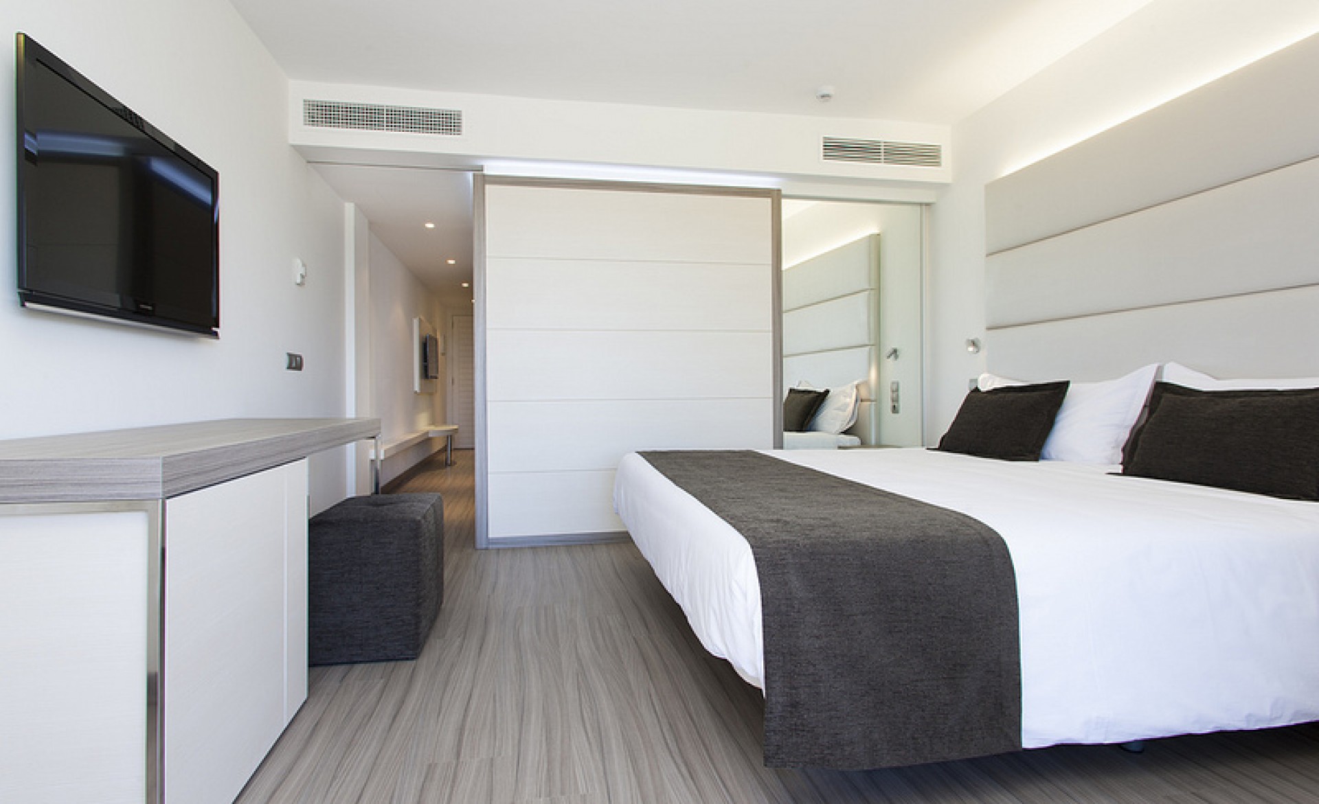 se18-6221-insotel-cala-mandia-resort_dm0Si.jpg